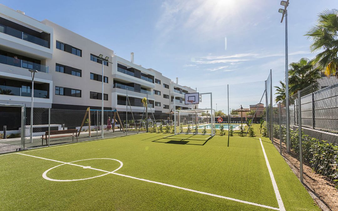 Visita de clientes a Residencial Plaza Norte by The Urban Living